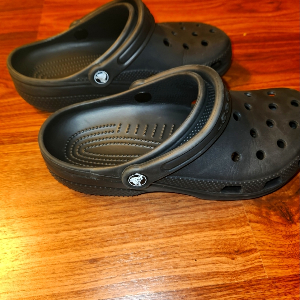 Crocs
